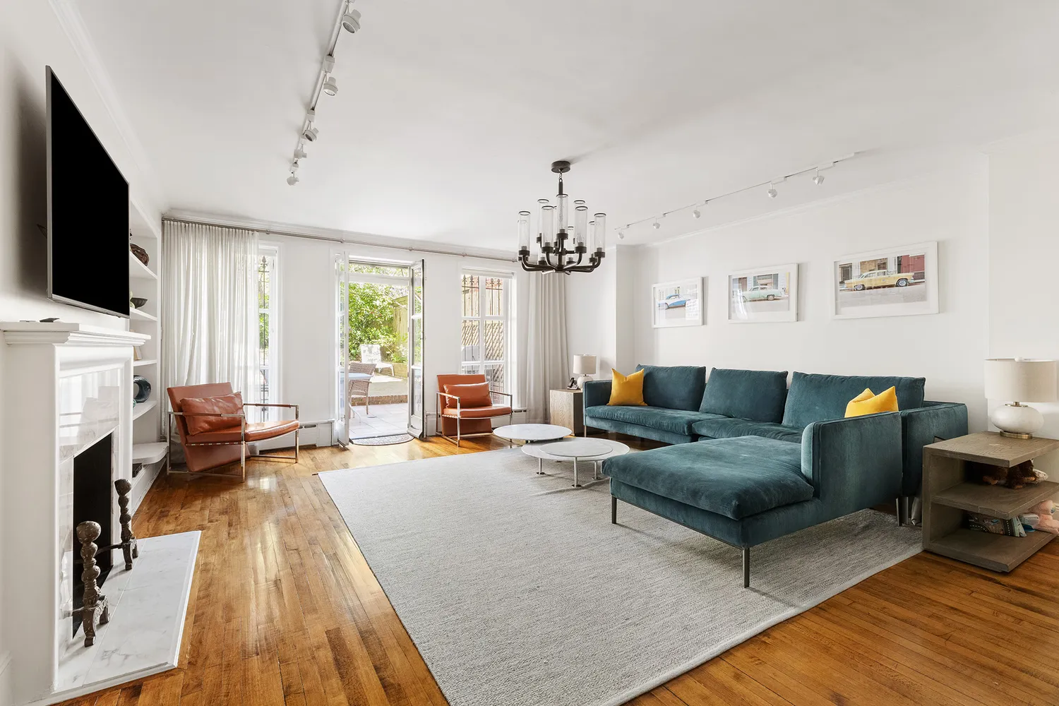 $55,000 | 209 East 61st Street | Lenox Hill