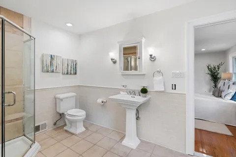 Contact Agent | 6613 Bradley Boulevard, Bethesda, MD 20817