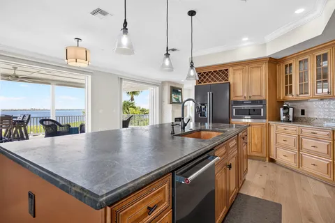 $1,950,000 | 9781 Eagle Preserve Drive, Englewood, FL 34224