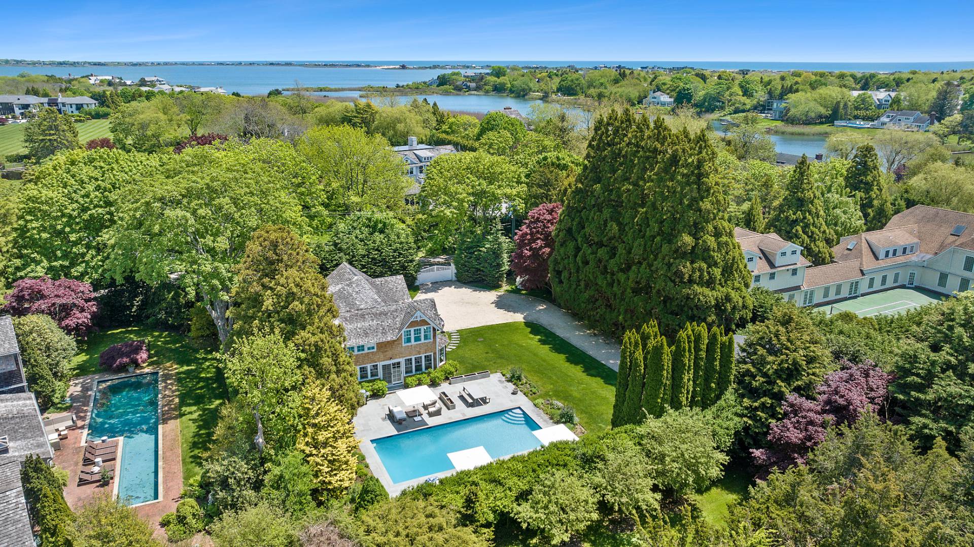 89 Cobb Road Water Mill, NY 11976 - Photo 44 of 48