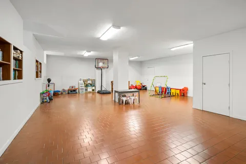 $1,750,000 | 161 East 90th Street, Unit 5C | Upper East Side