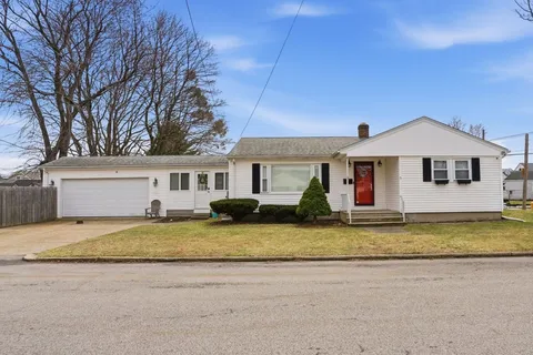 $424,900 | 5 State Street, Pawtucket, RI 02861