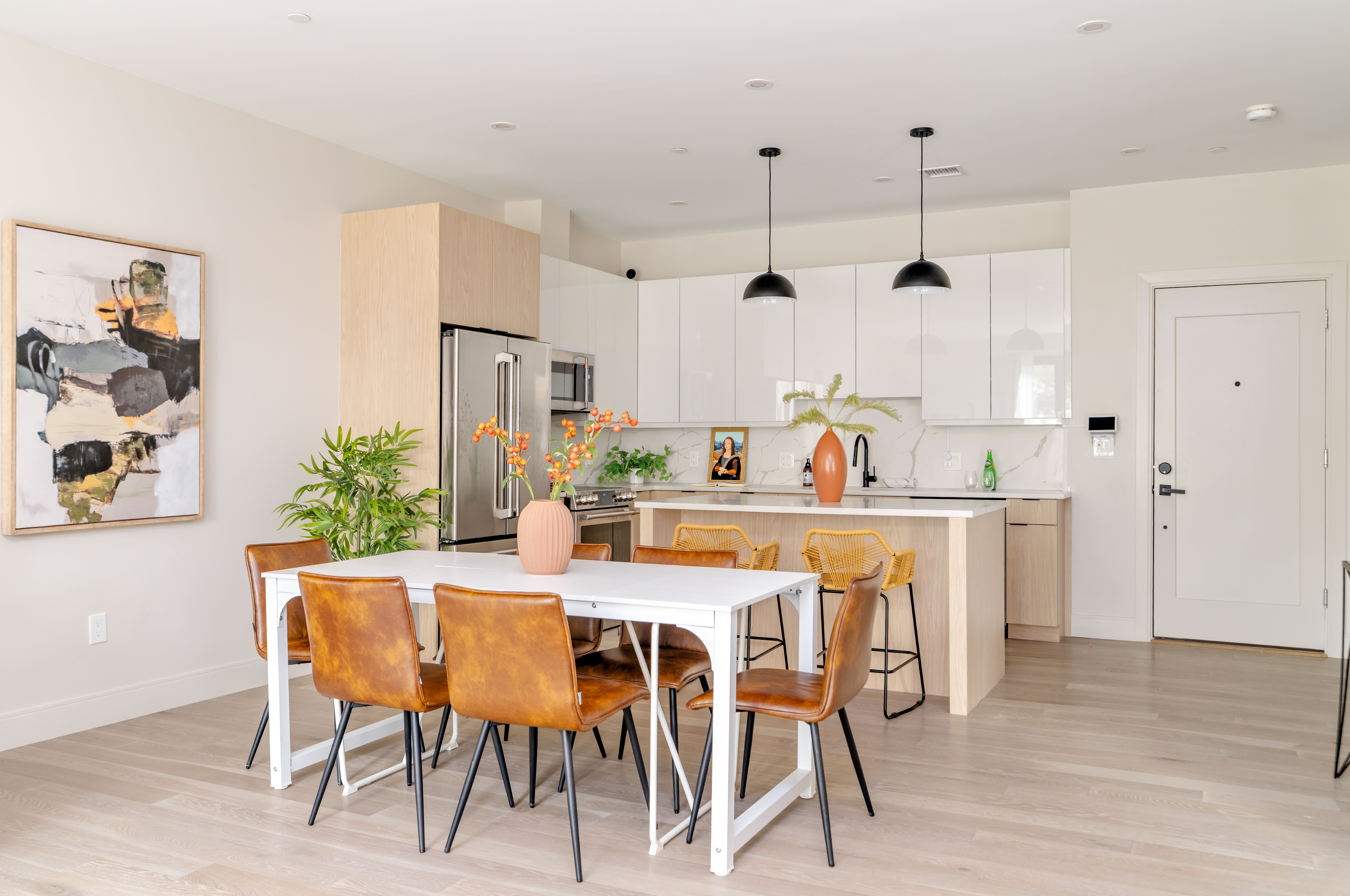 85 Myrtle Street, Unit 110 Quincy, MA 02171 - Photo 4 of 13 a dining room with furniture and window