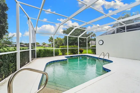 $725,000 | 1843 Leamington Lane, Naples, FL 34109