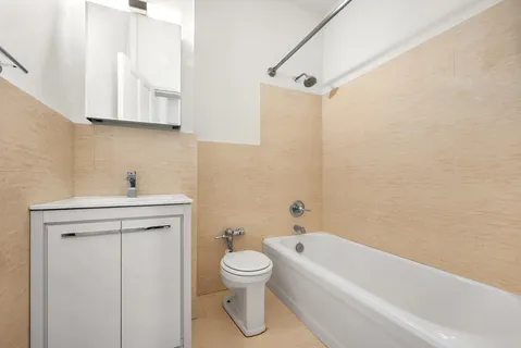 $525,000 | 284 5th Avenue, Unit 3F | NoMad