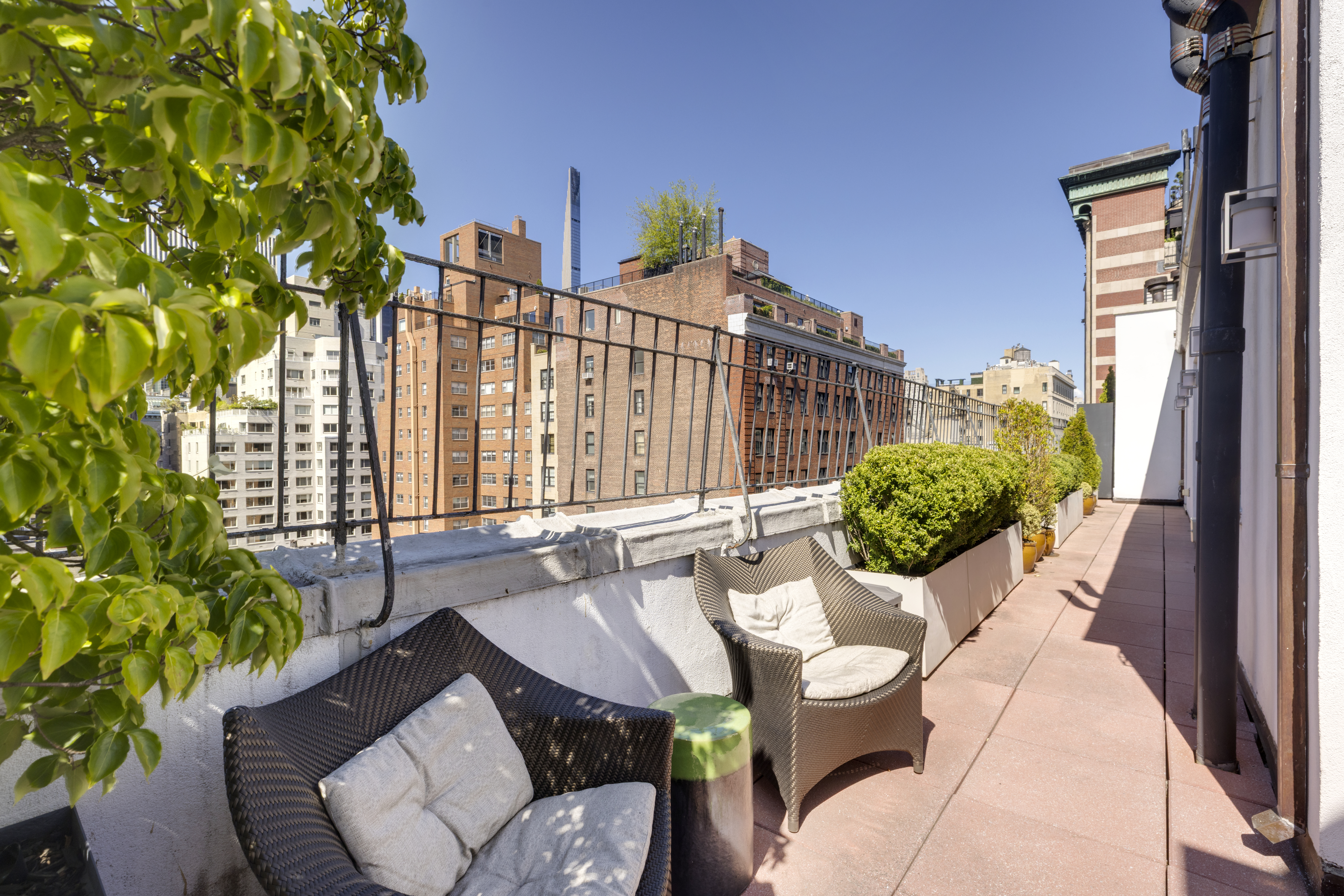 53 East 66th Street, Unit PHA Manhattan, NY 10065 - Photo 6 of 16