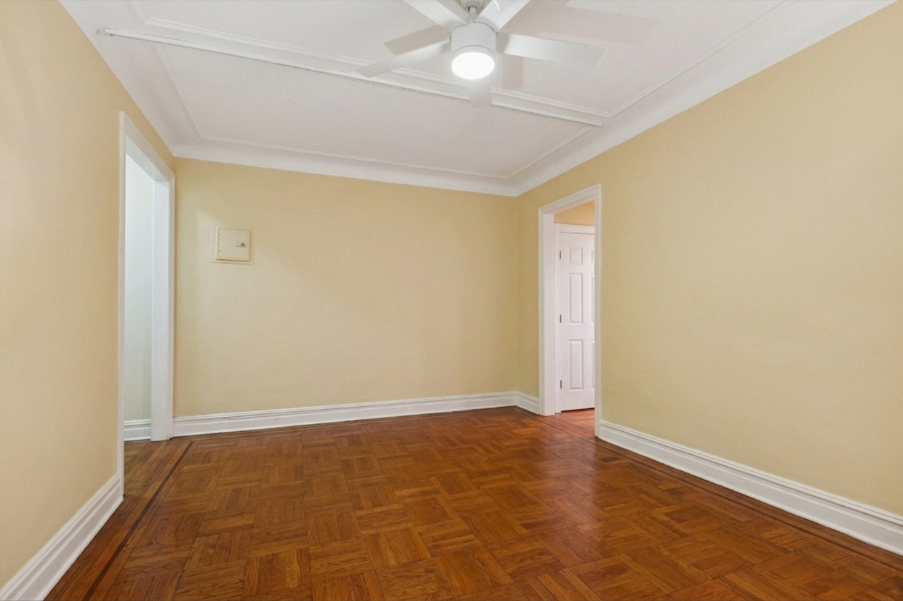 359 Fort Washington Avenue, Unit 5C Manhattan, NY 10033 - Photo 4 of 14