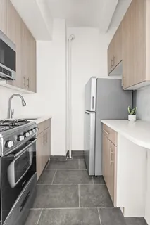 $399,000 | 130 Hicks Street, Unit LD | Brooklyn Heights