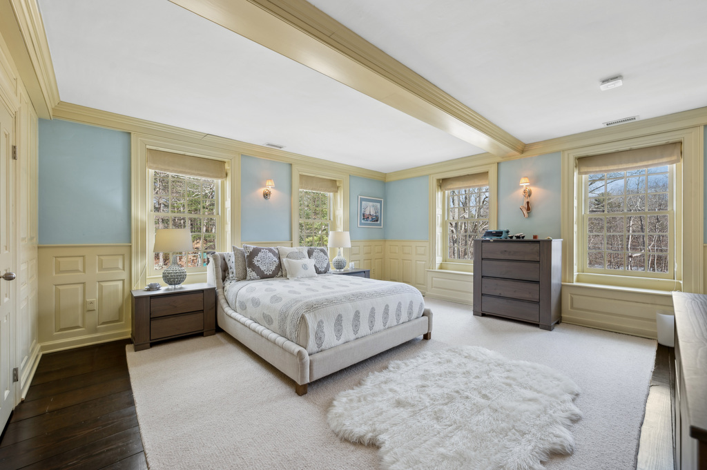 79 Pine Street Dover, MA 02030 - Photo 18 of 25