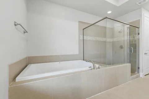 $615,000 | 2707 Cohn Trails Lane, Houston, TX 77007