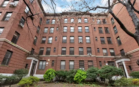 $750,000 | 37-16 80th Street, Unit 32 | Jackson Heights