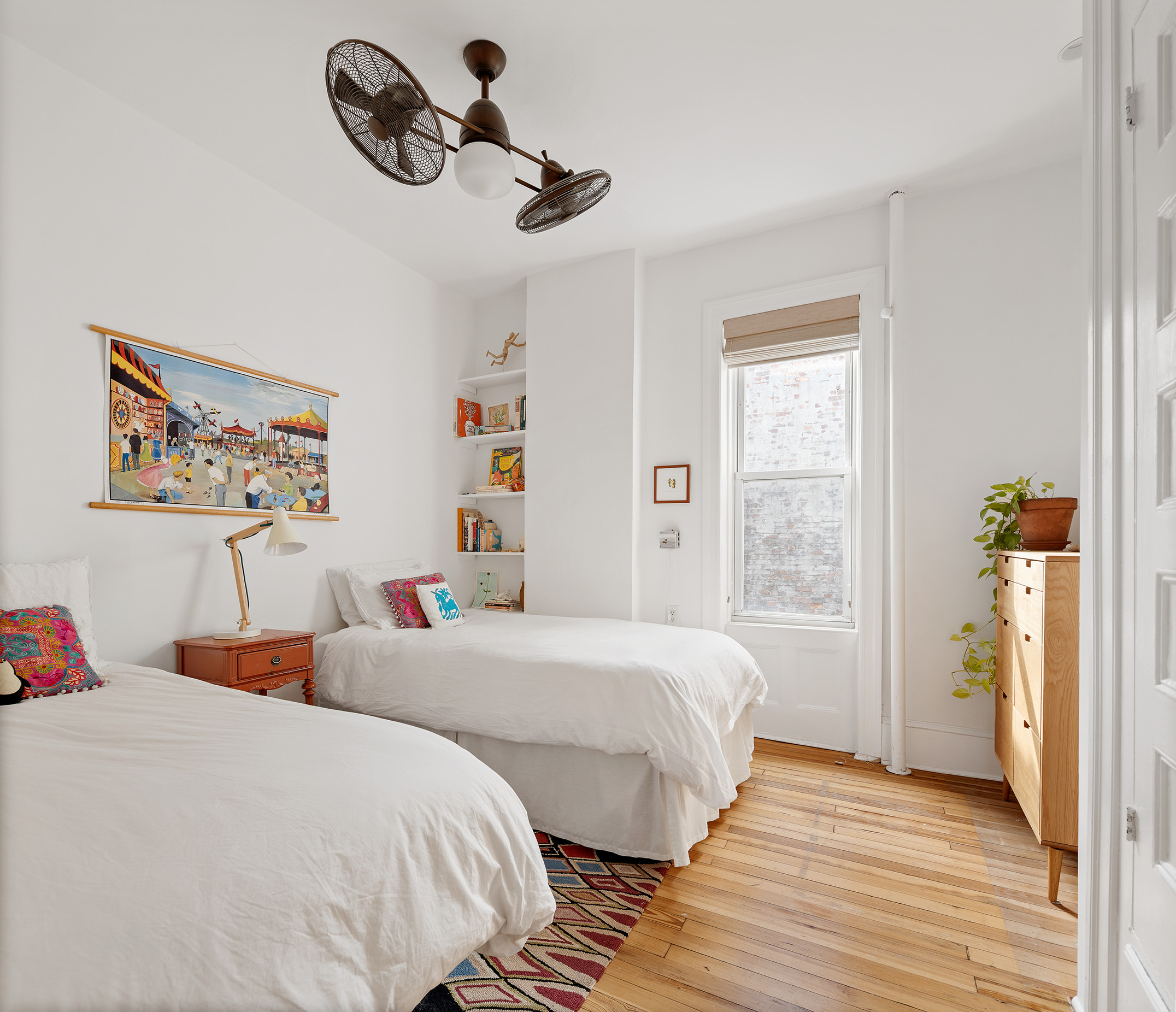 462 15th Street, Unit 4R Brooklyn, NY 11215 - Photo 10 of 17