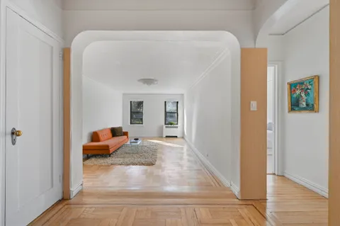 $295,000 | 4445 Post Road, Unit 5B | Fieldston