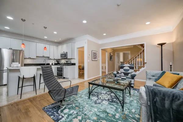 $660,000 | 17949 Dumfries Circle, Olney, MD 20832