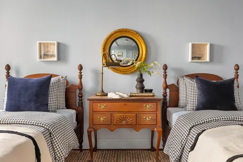 $3,595,000 | 130 East End Avenue, Unit 8A | Upper East Side