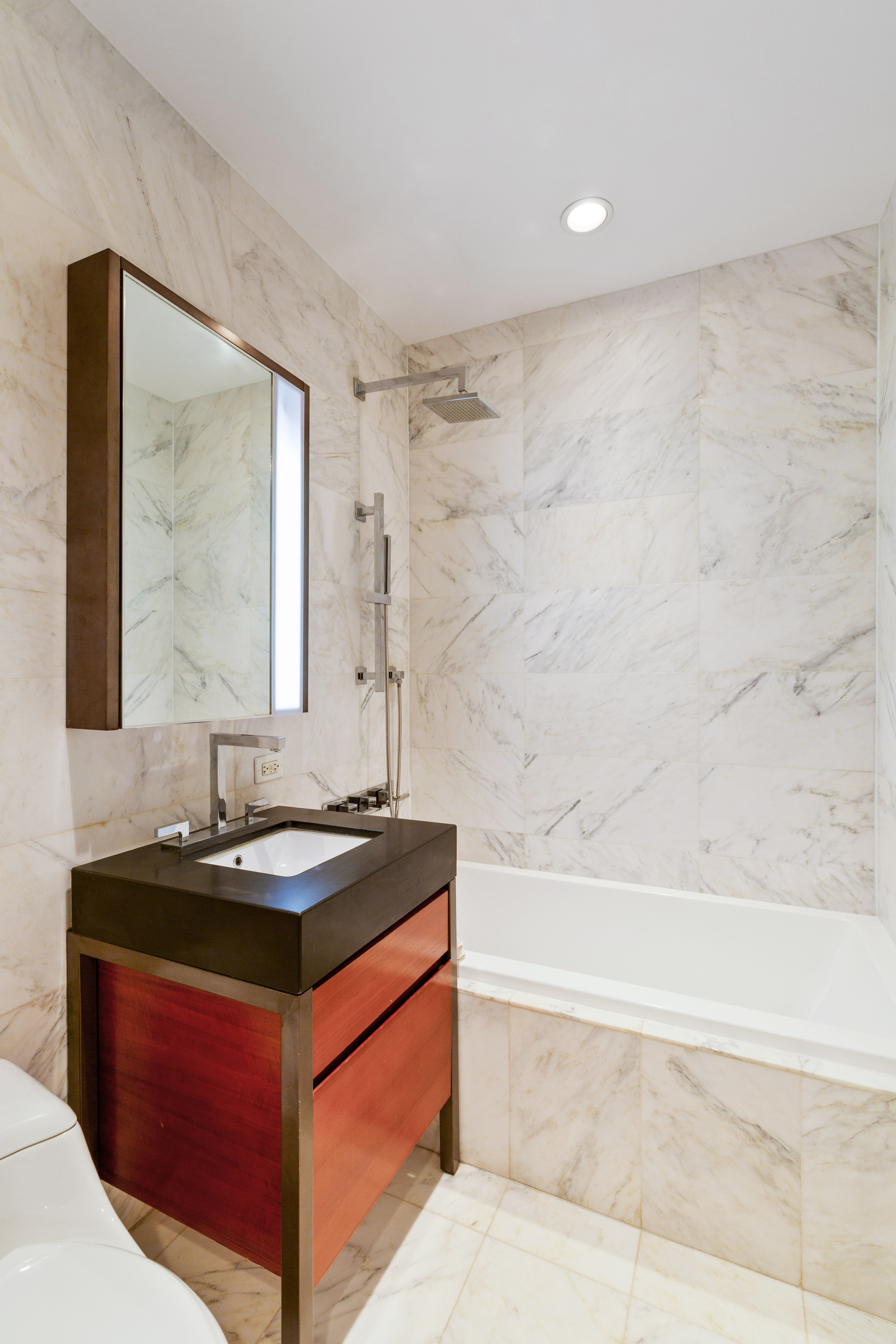 75 Wall Street, Unit 25E Manhattan, NY 10005 - Photo 9 of 11