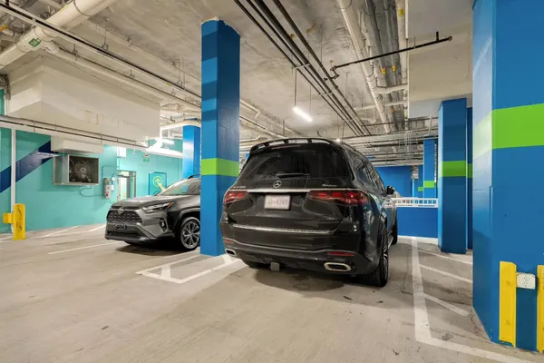 $1,095,000 | 70 N Street Southeast, Unit N601, Washington, DC 20003