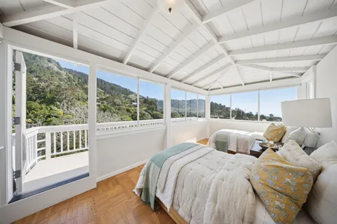 $3,680,000 | 40 Laurel Avenue, Stinson Beach, CA 94970