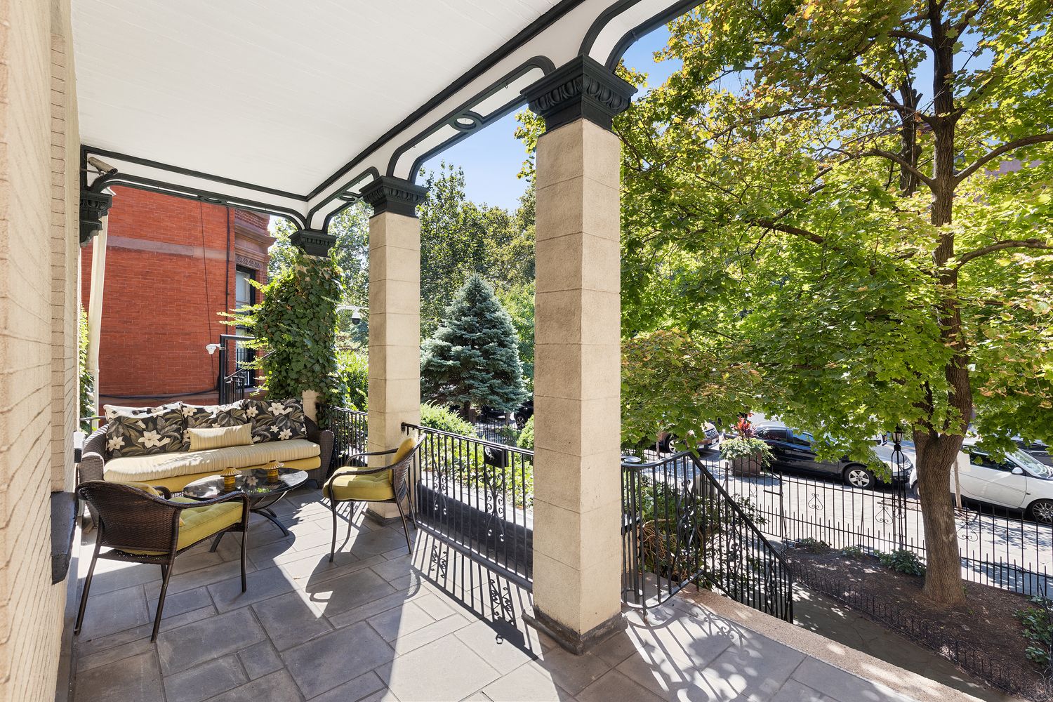 315 Washington Avenue Brooklyn, NY 11205 - Photo 3 of 38 a outdoor view with a sitting space