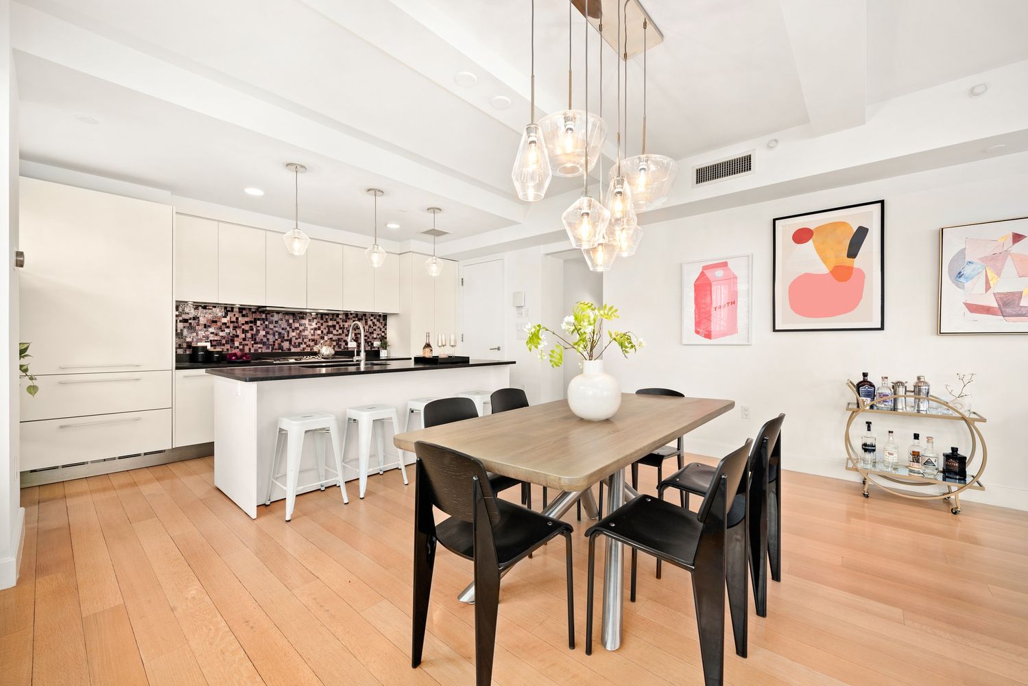 $2,100,000 | 300 West 18th Street, Unit 2 | Chelsea
