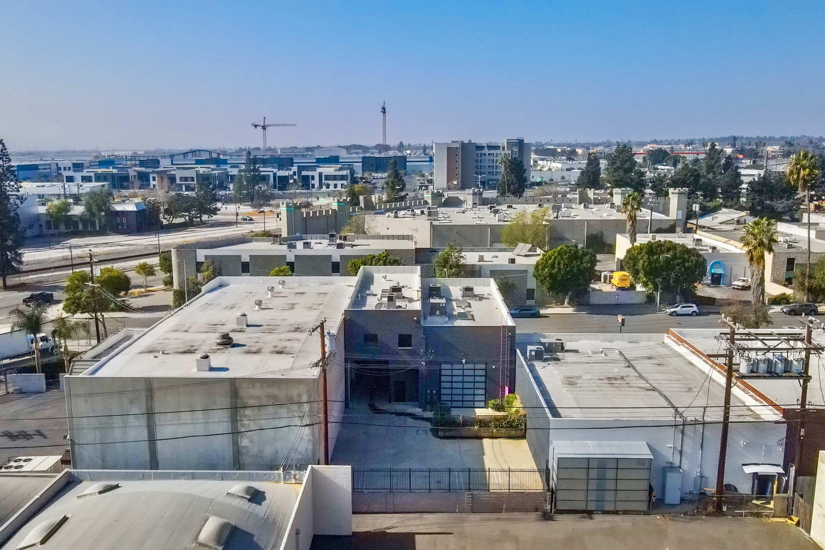 3058 North Lima Street Burbank, CA 91504 - Photo 2 of 41 a view of city