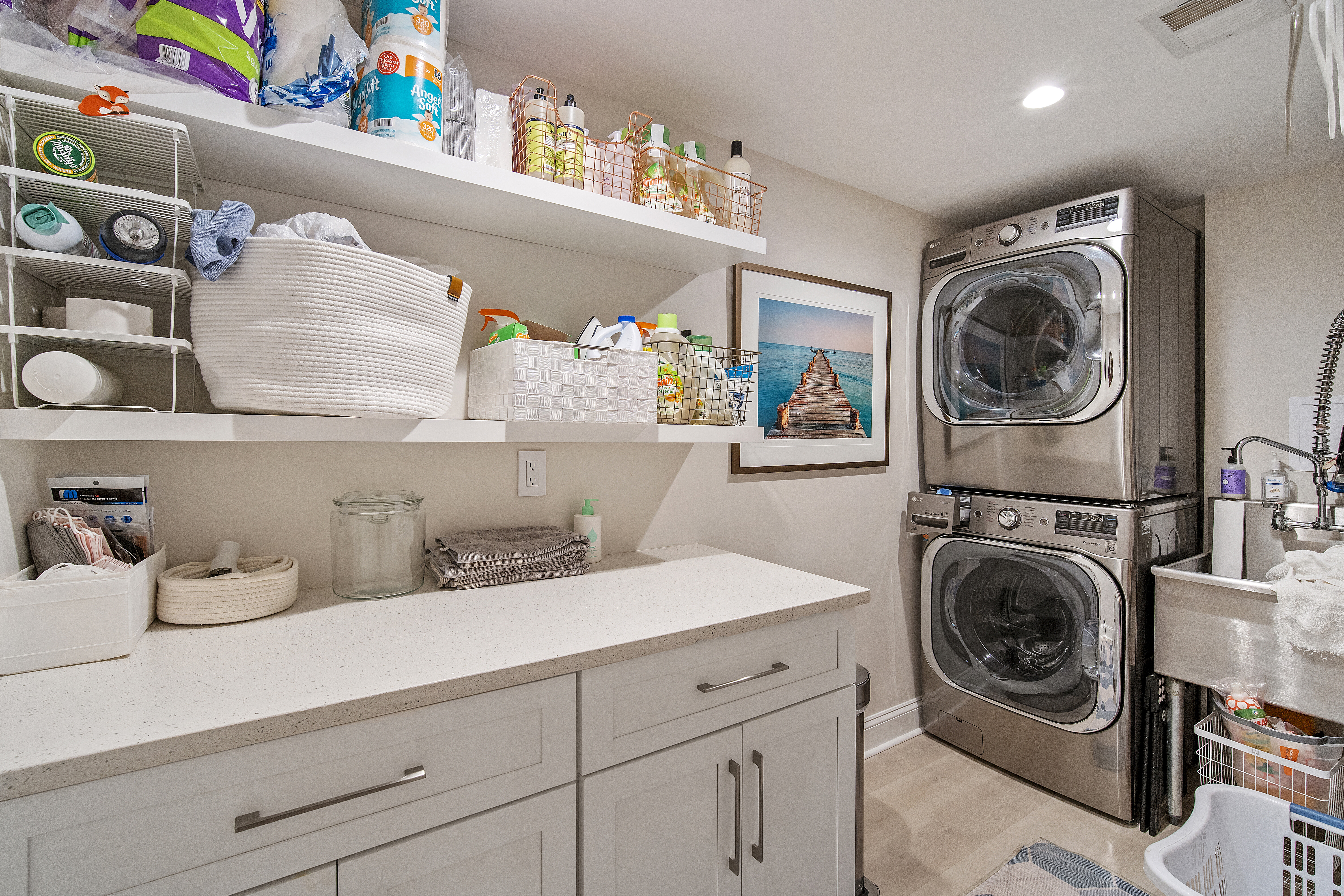 8210 Kingsgate Road Potomac, MD 20854 - Photo 36 of 69 Gallery Image 36