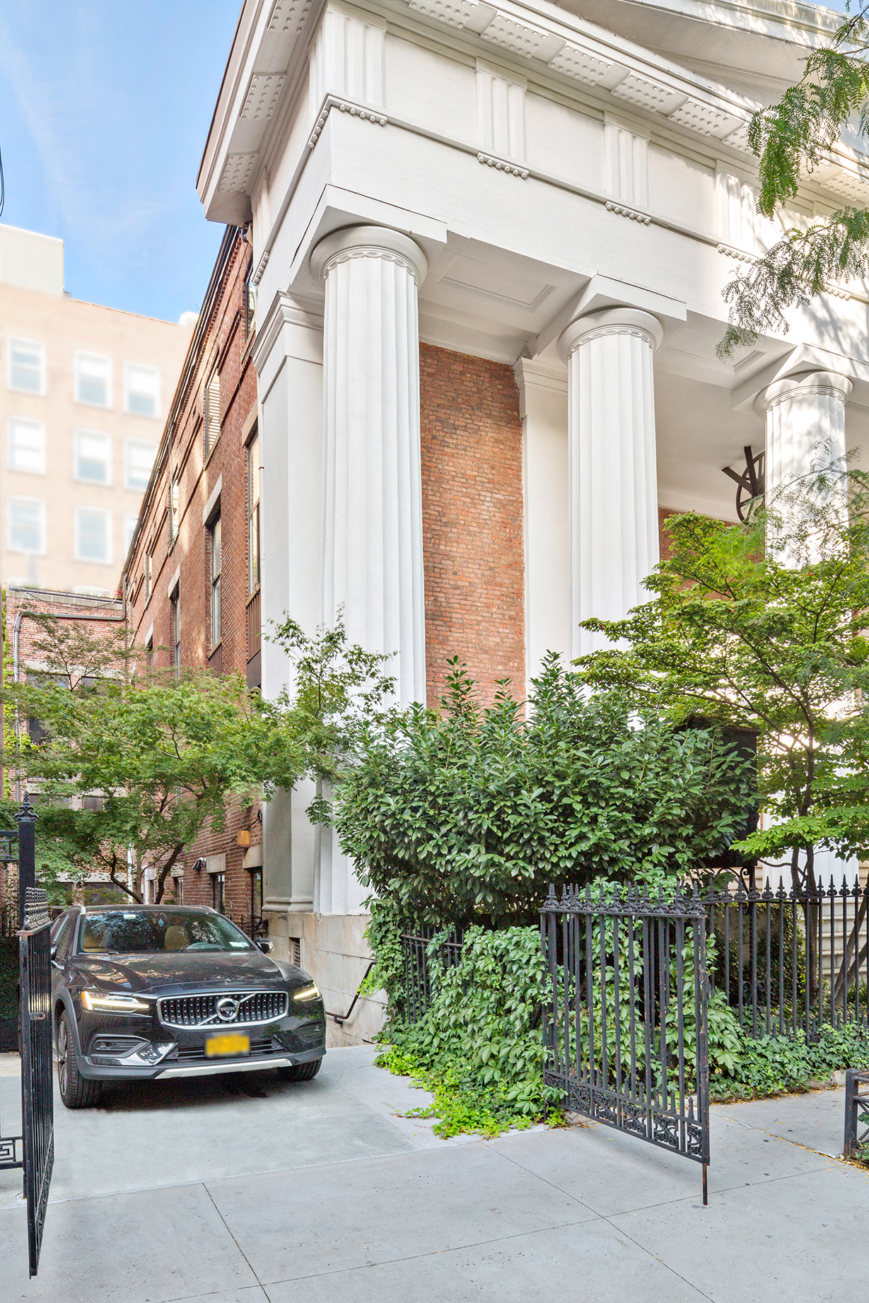 143 West 13th Street, Unit 102 Manhattan, NY 10011 - Photo 16 of 18