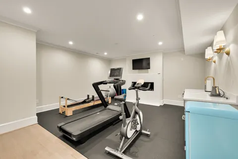 $4,100,000 | 5537 Hawthorne Place Northwest, Washington, DC 20016