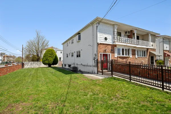 $3,300 | 1403 East 103rd Street, Unit 1 | Canarsie