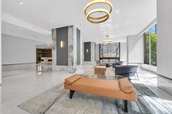 $635,000 | 150 West End Avenue, Unit 10P | Upper West Side