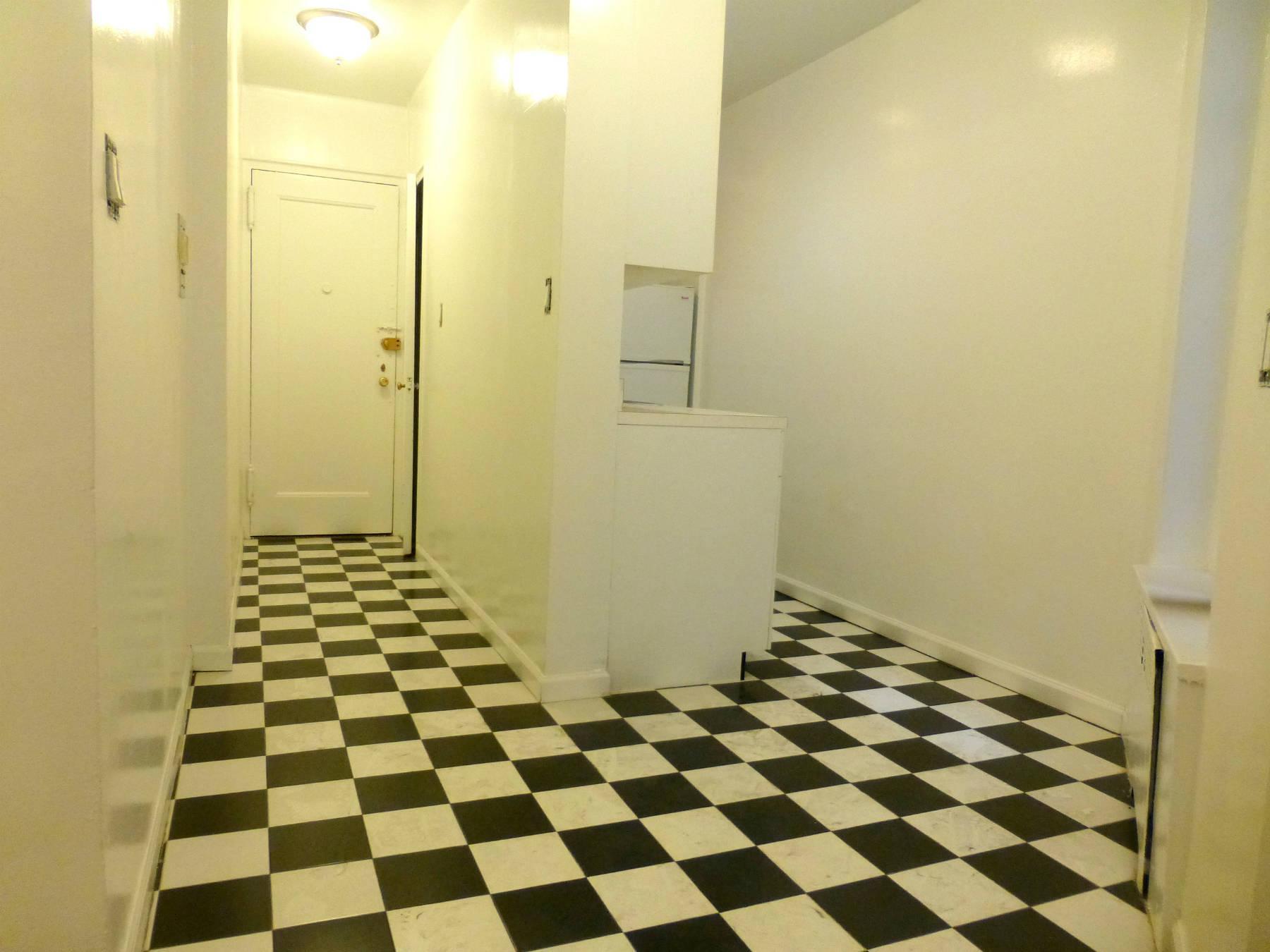 330 East 58th Street, Unit 2F Manhattan, NY 10022 - Photo 6 of 12