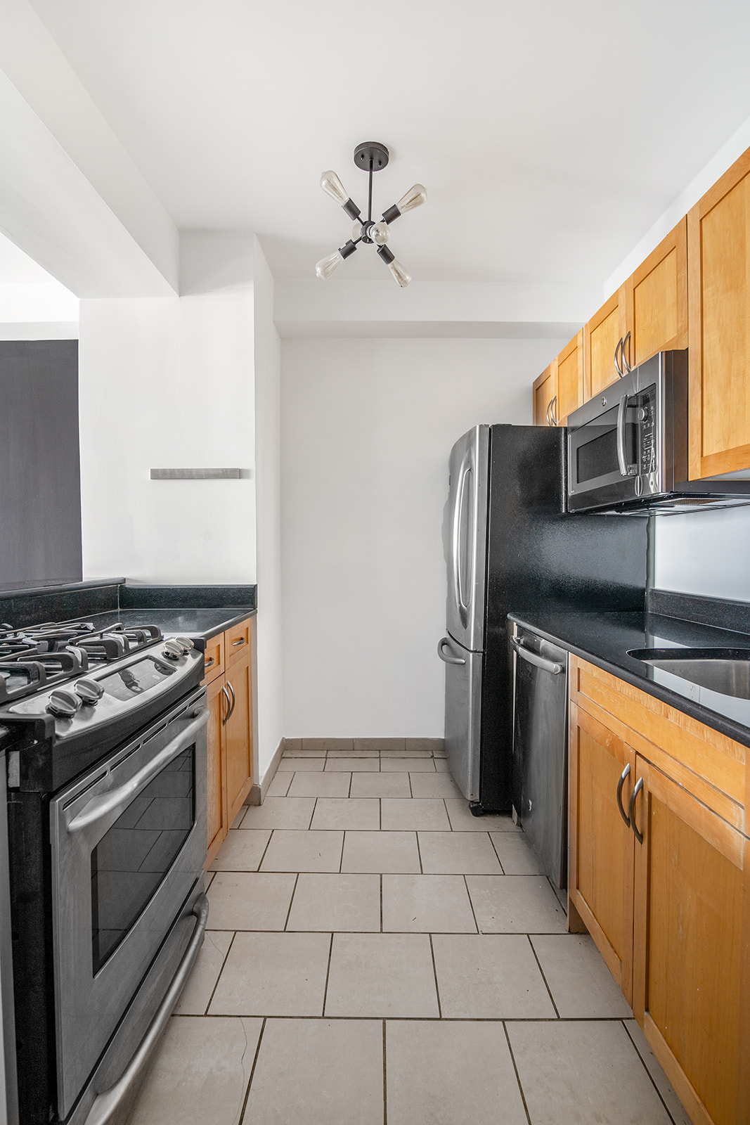 199 Bowery, Unit 8D Manhattan, NY 10002 - Photo 3 of 11