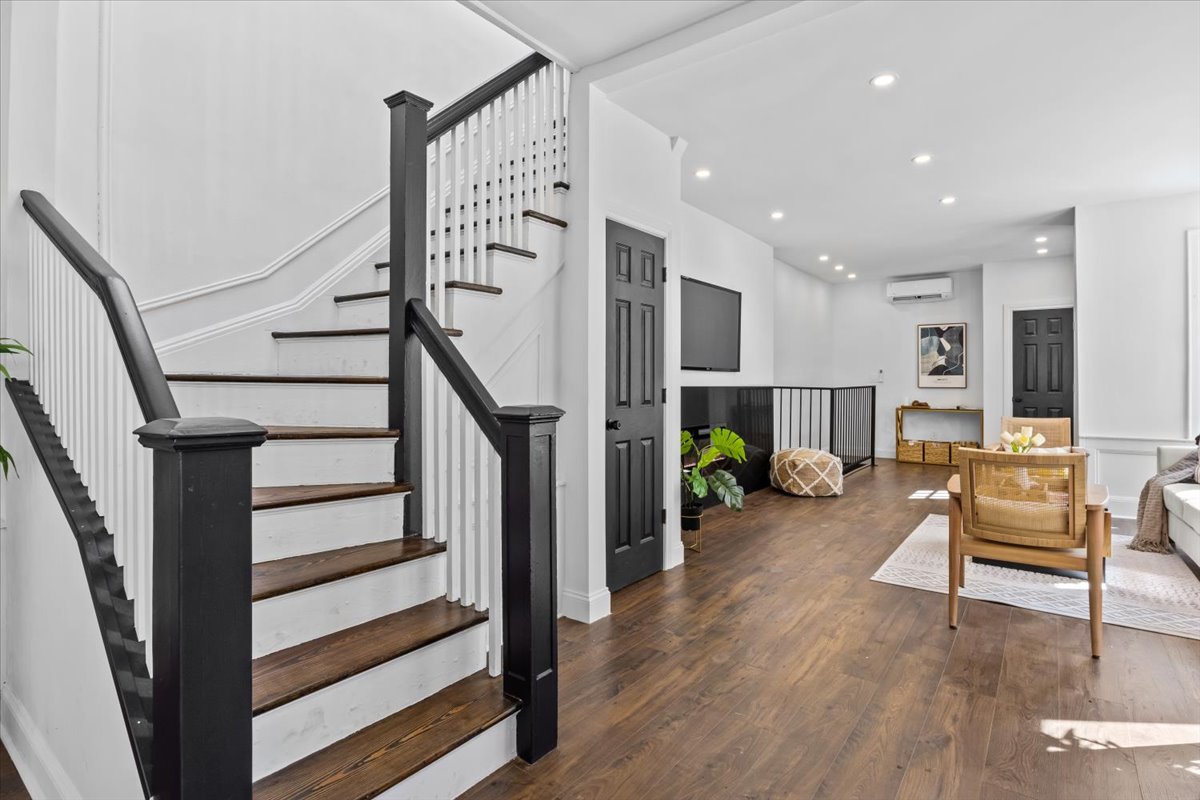 433 East 32nd Street Brooklyn, NY 11226 - Photo 8 of 29