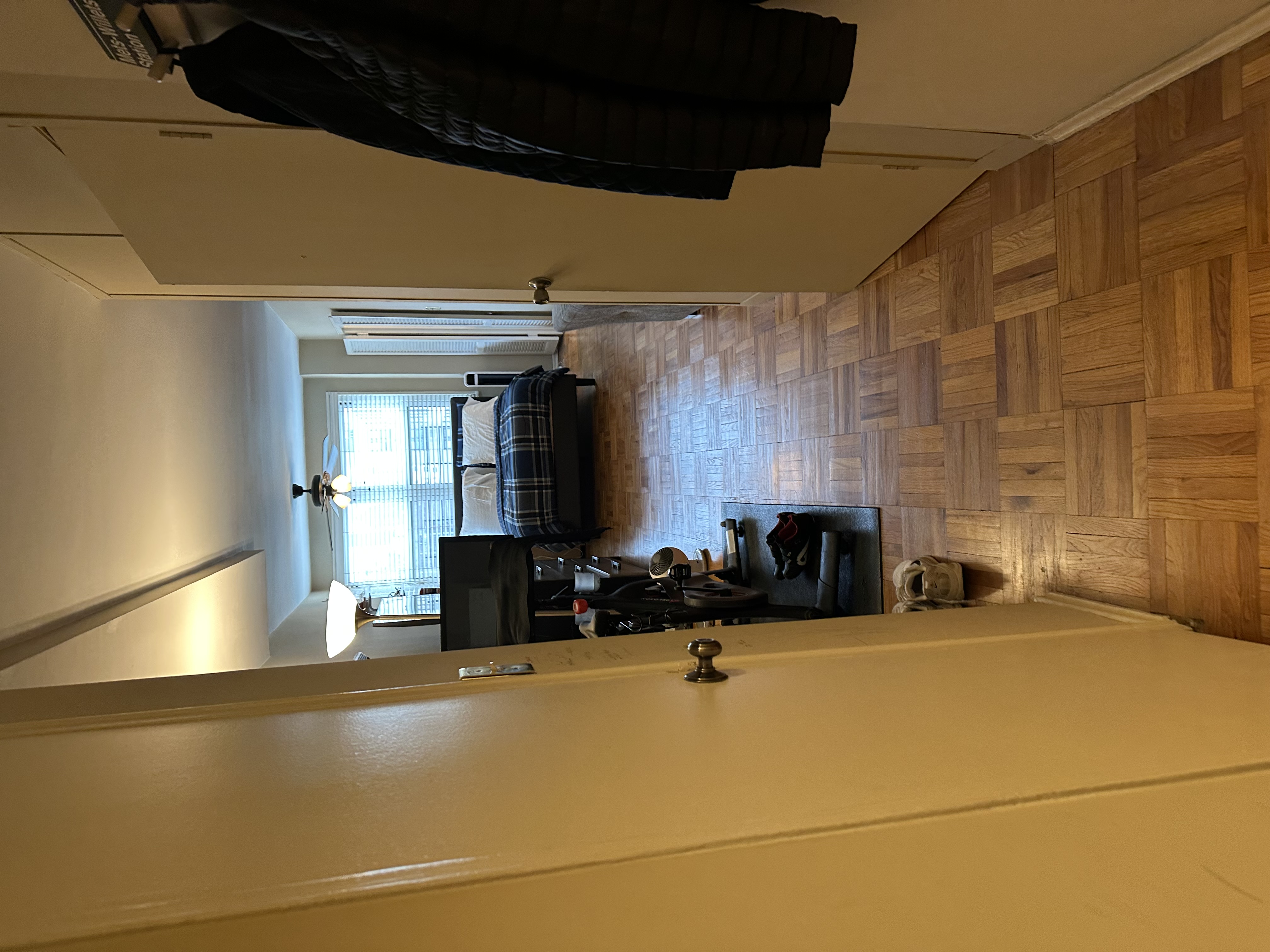 315 East 69th Street, Unit 12E Manhattan, NY 10021 - Photo 5 of 12