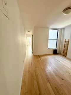 $475,000 | 245 West 115th Street, Unit 16 | Harlem
