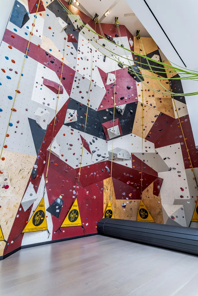 $985,000 | 1 City Point, Unit 26G | Downtown Brooklyn