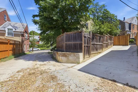 $1,190,000 | 6010 34th Place Northwest, Washington, DC 20015