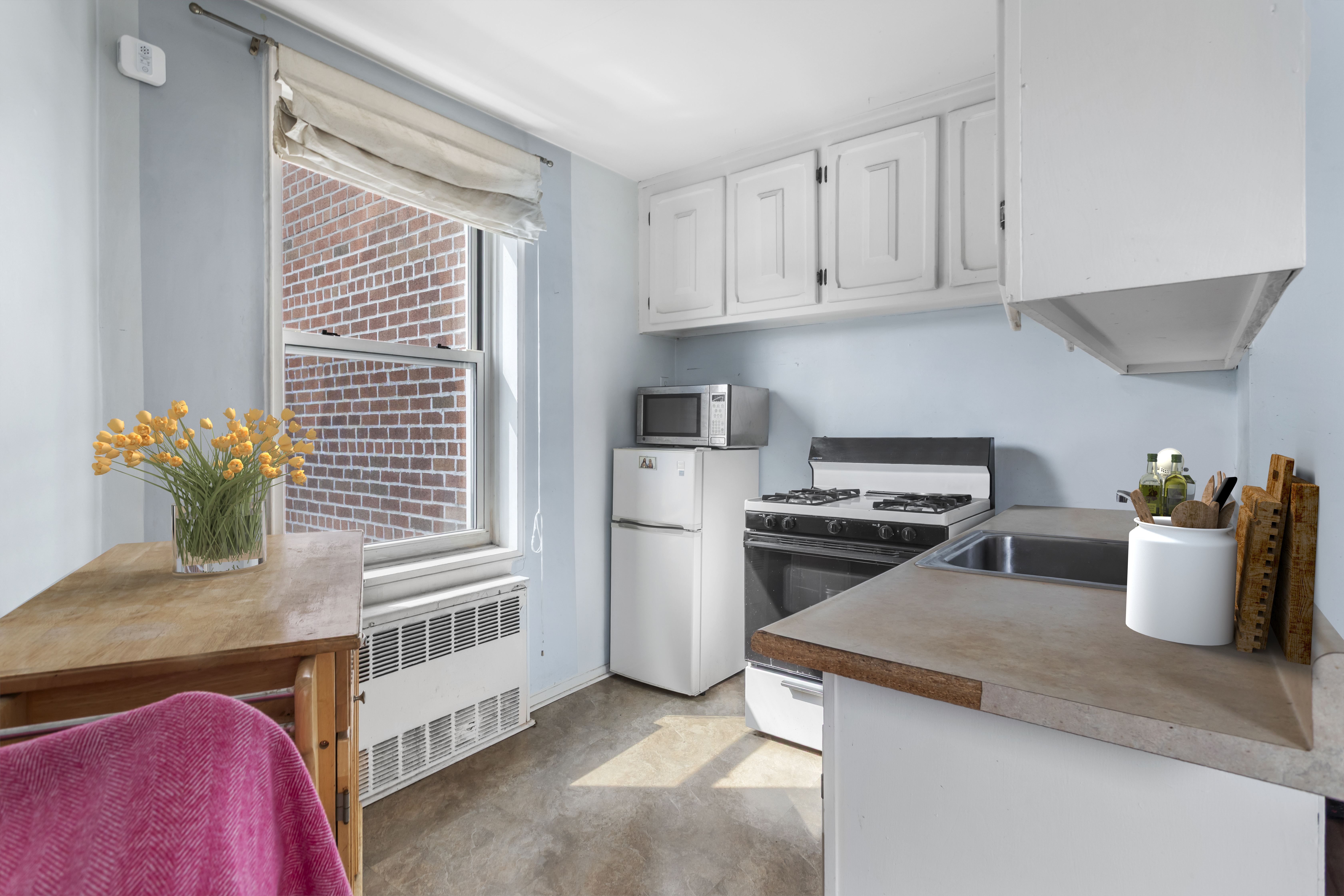 68-15 Selfridge Street, Unit 3J Queens, NY 11375 - Photo 3 of 14