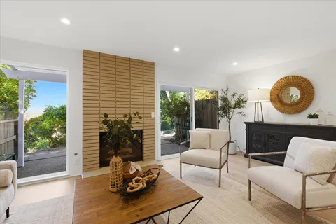 Contact Agent | 722 Tampico, Walnut Creek, CA 94598