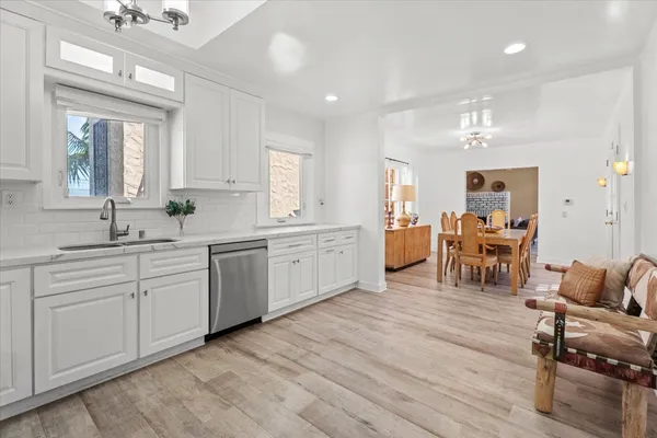 $1,999,000 | 14440 Valley Vista Boulevard, Sherman Oaks, CA 91423