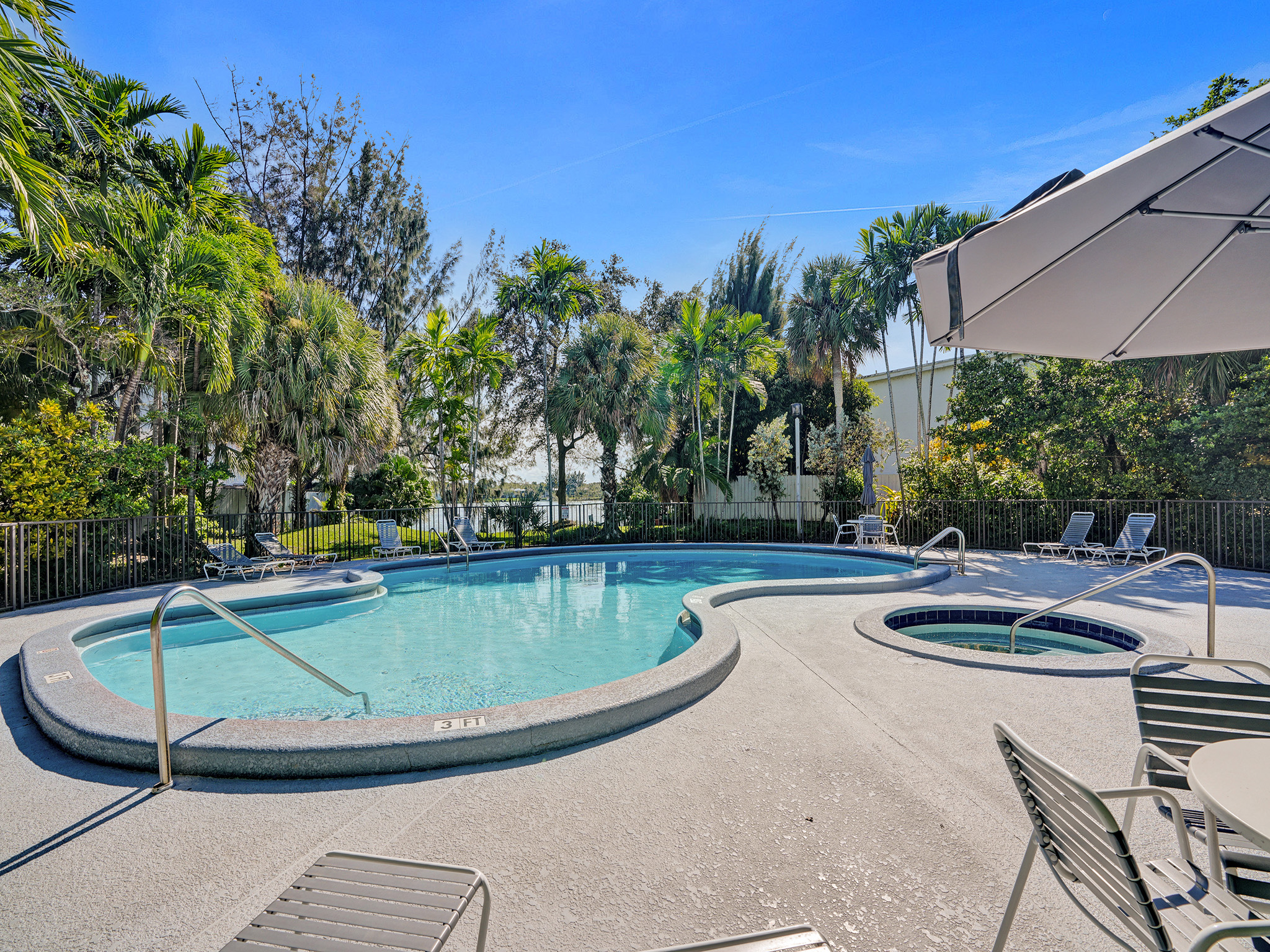 4863 Southwest 71st Place Miami, FL 33155 - Photo 53 of 54