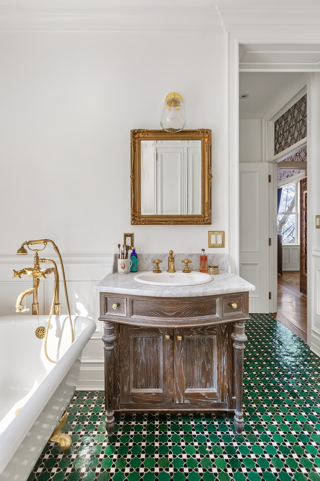 237 West 11th Street, Unit 3AC Manhattan, NY 10014 - Photo 8 of 17