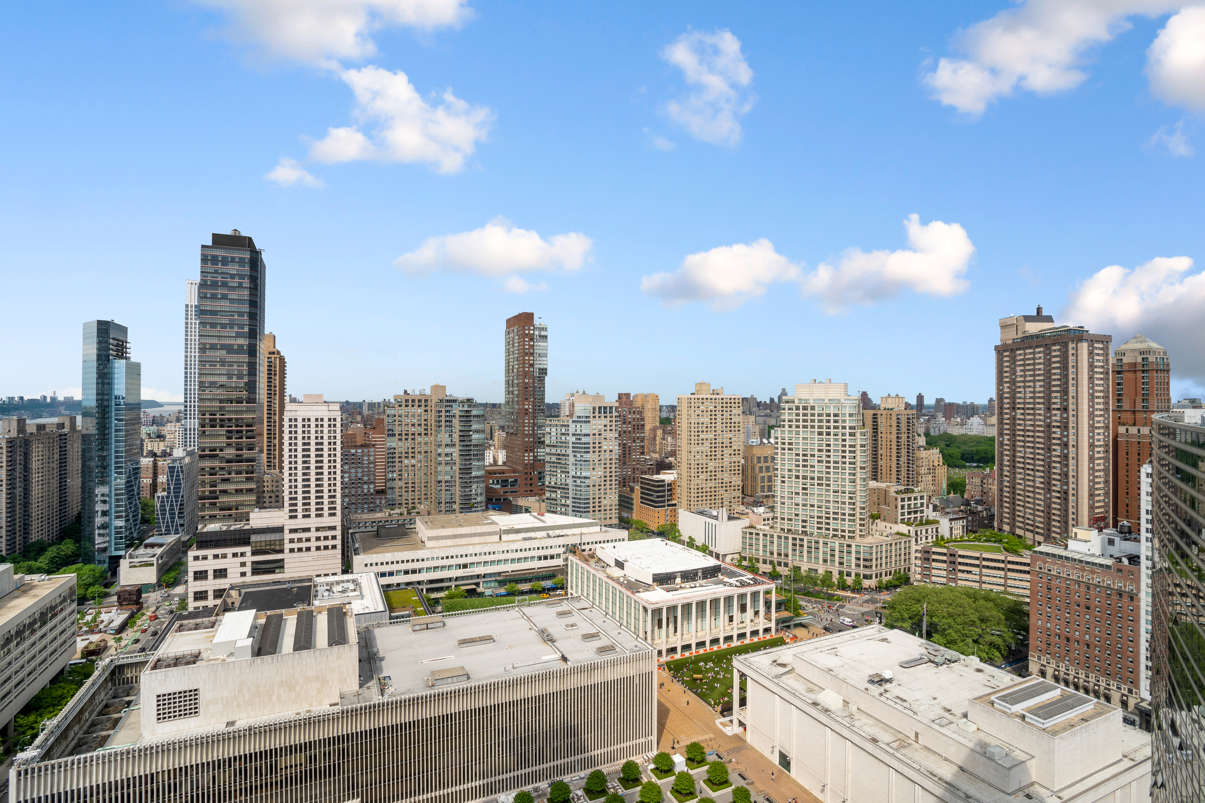 161 West 61st St Unit 35E  