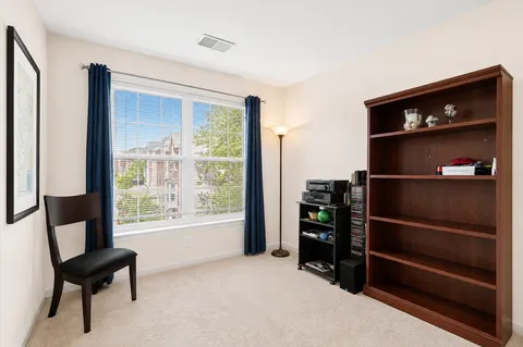 $719,000 | 5280 Kestrel Crossing Drive, Alexandria, VA 22312