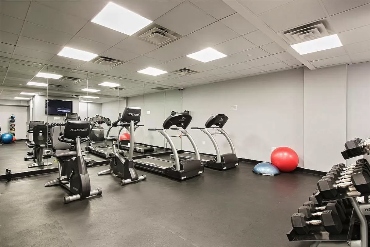 Park Ave S, Unit 7PR Manhattan, NY 10010 - Photo 13 of 15 a view of a room with gym equipment