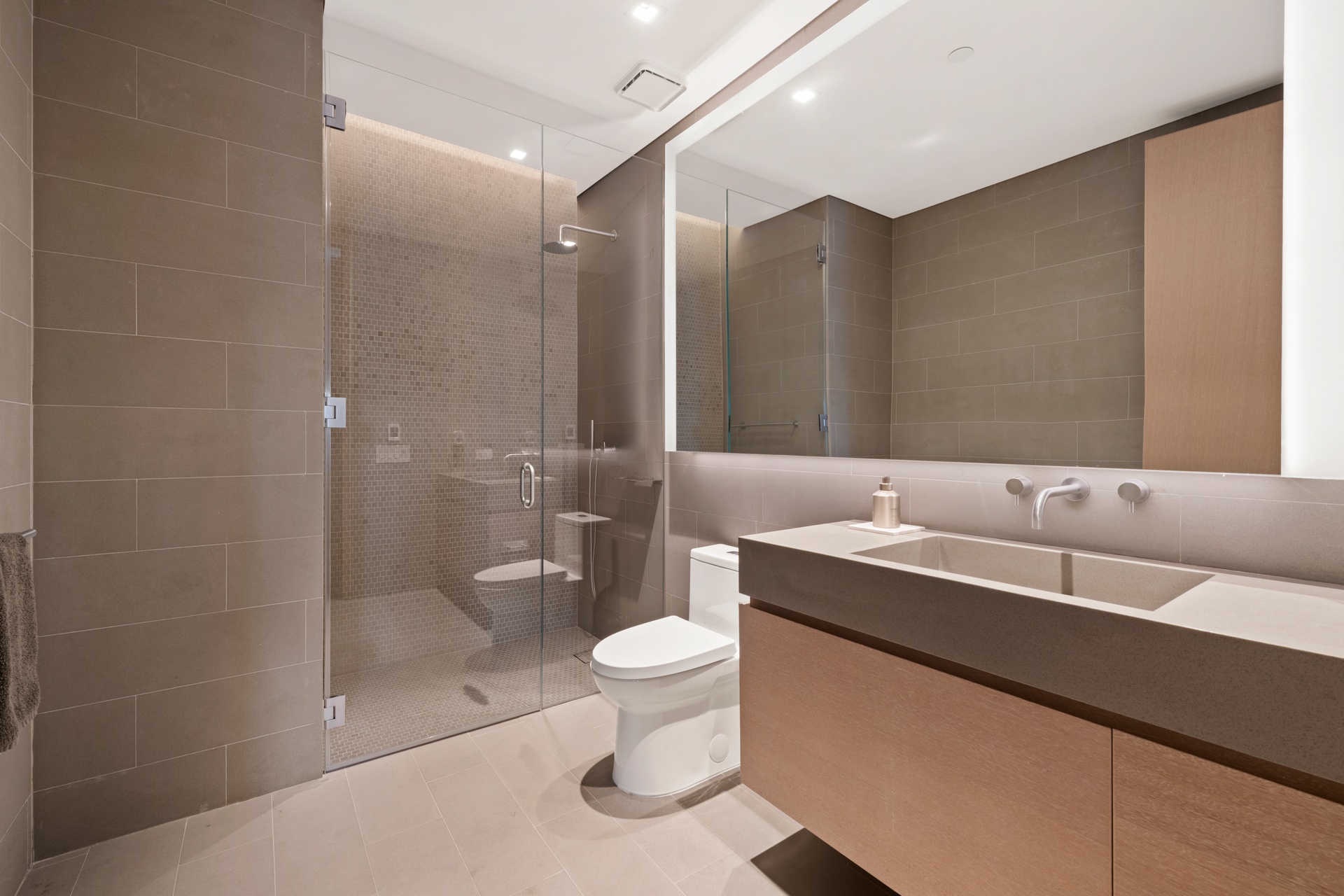 49 Chambers Street, Unit 8E Manhattan, NY 10007 - Photo 13 of 27