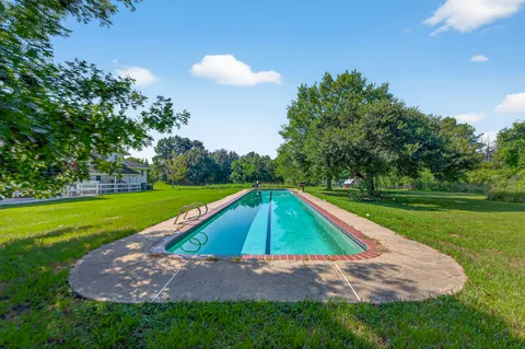 Contact Agent | 38011 Spur 149 Road, Magnolia, TX 77354