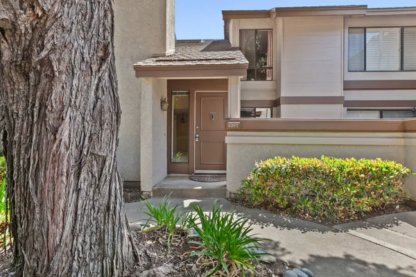 $449,000 | 1207 Touchstone Lane, Santa Maria, CA 93454