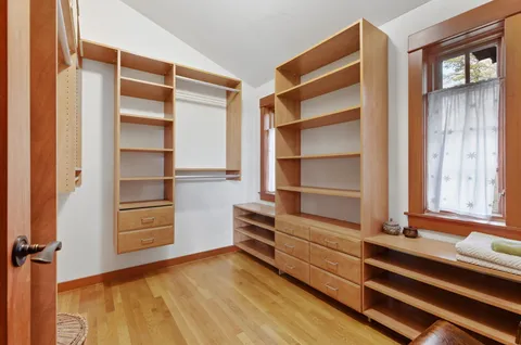 Contact Agent | 30 Volunteer Way, Lexington, MA 02420