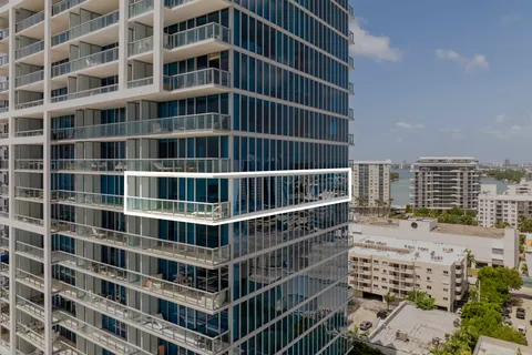 $2,100,000 | 6799 Collins Avenue, Unit 1402, Miami Beach, FL 33141